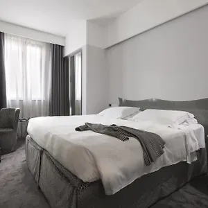 Berna 4* Milan